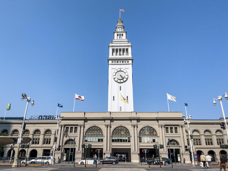 Ferry Building (photo: Dave Lee)