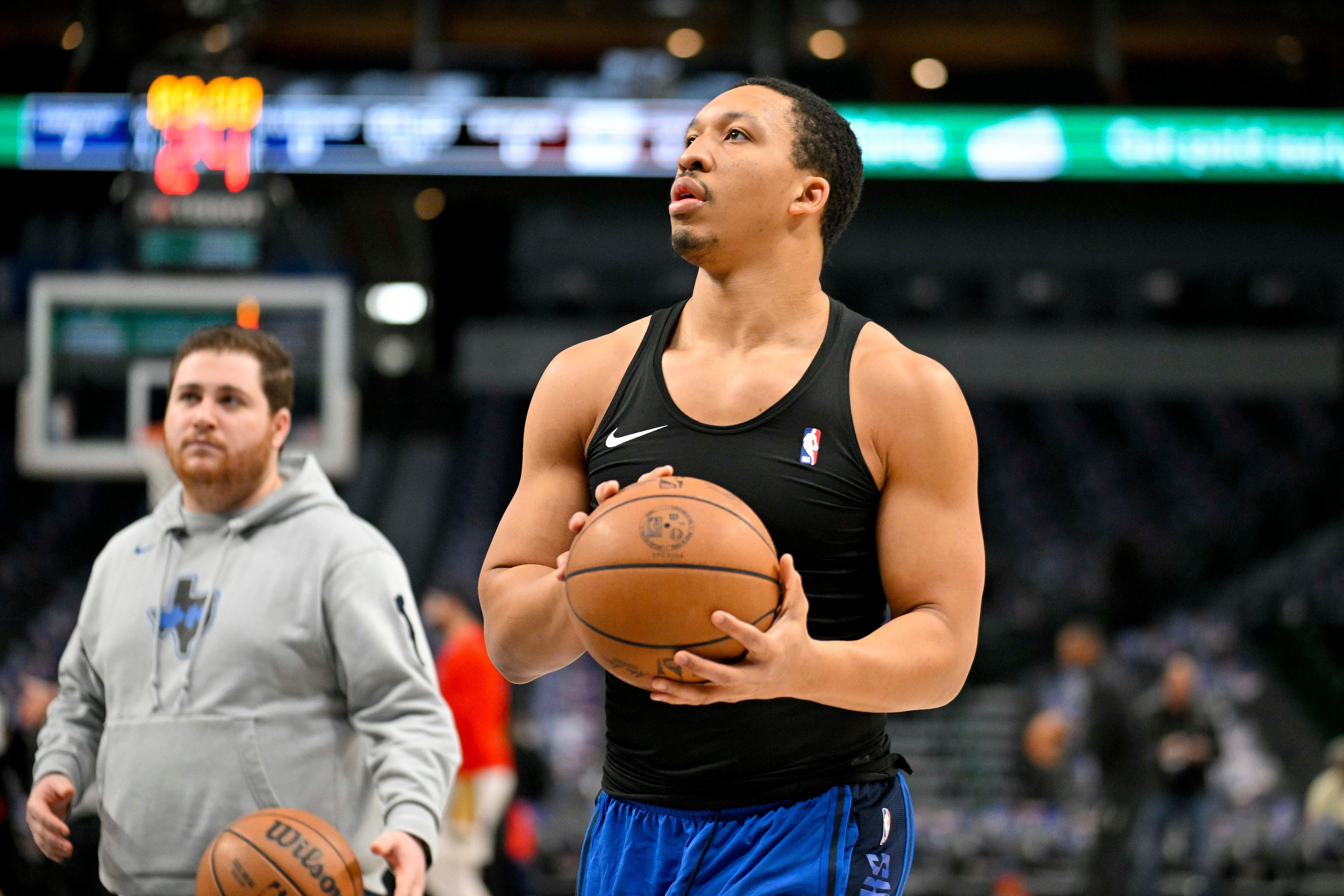 Dallas Mavericks Forward Grant WIlliams Becomes Fifth Boston Celtics   BB1h9xyZ.img