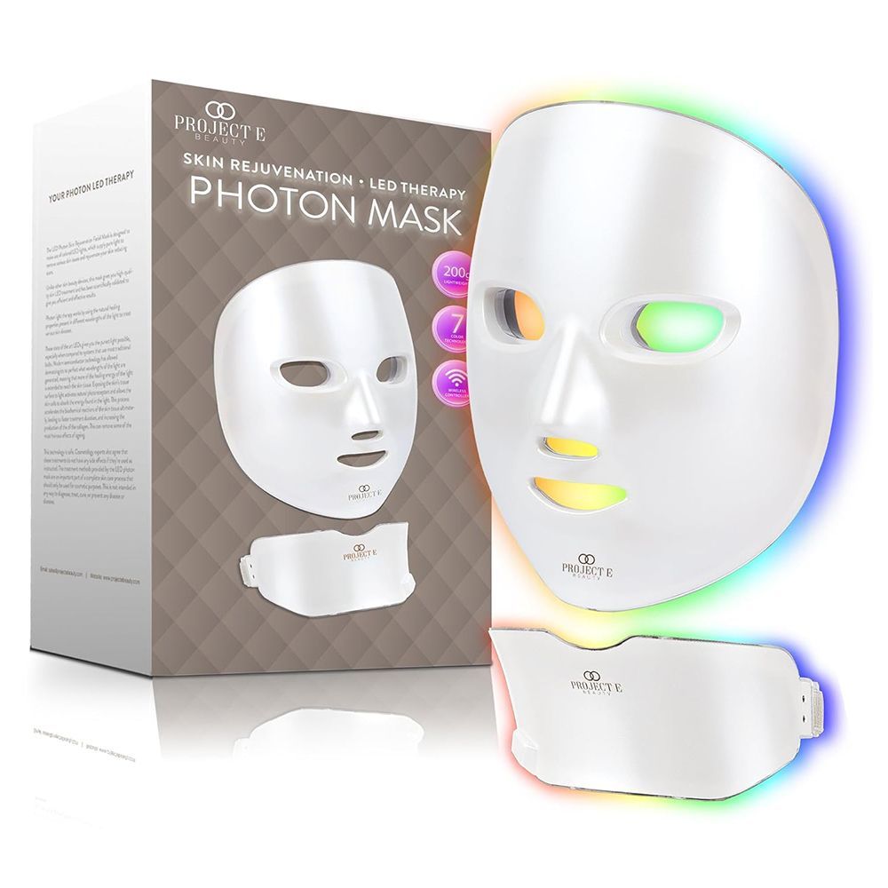 Pro Tip: LED Face Masks Are *Way* Cheaper Than A Bougie Spa Facial