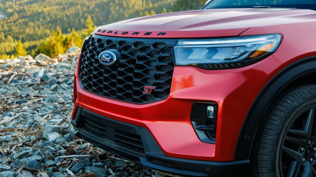 2025 Ford Explorer Gets New Looks, New Tech, $41,220 MSRP