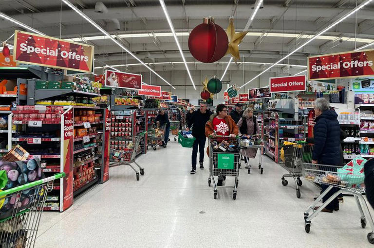 Asda launches Christmas cashpot scheme with shoppers able to save up