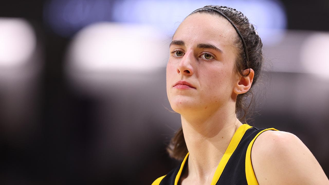 angel reese, caitlin clark to face tough reality upon entering wnba, basketball legend says