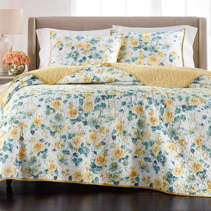 18 Martha Stewart Products That’ll Enhance Your Home and Garden