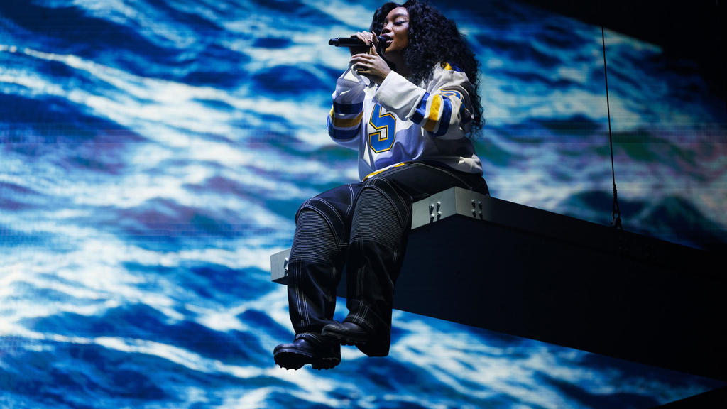 SZA, Snoh Aalegra, Kaytramine To Headline Sacramento's 2024 Sol Blume 3 ...