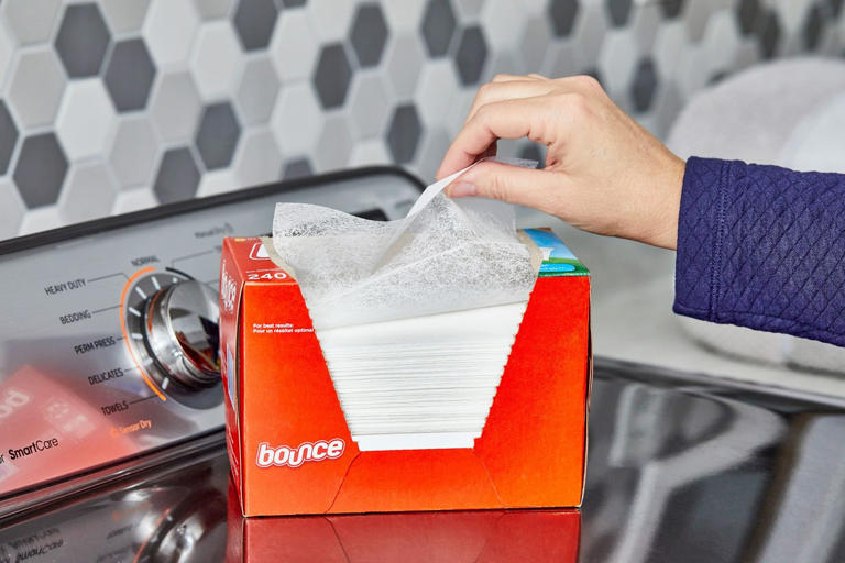 What Do Dryer Sheets Do? 9 Genius Ways to Use Them Around the House