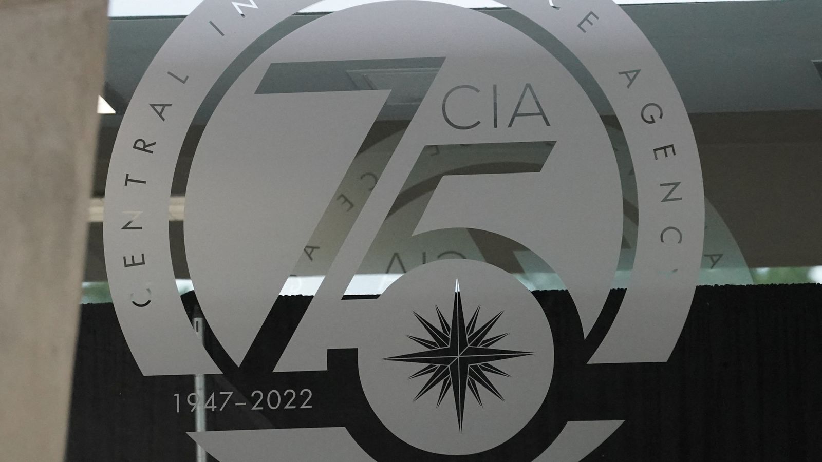 Former CIA Employee Jailed For 40 Years For Largest Leak In Agency's ...