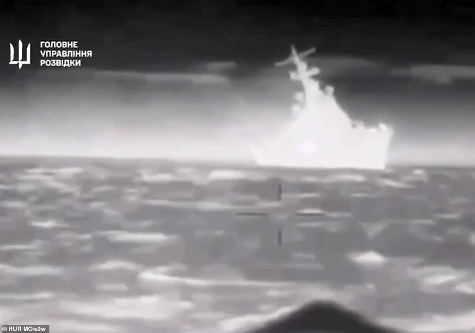 Putin's $70,000,000 Warship Sank By Ukranian Kamikaze Drones