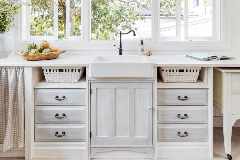 Easy steps to fit a kitchen from upcycled furniture.