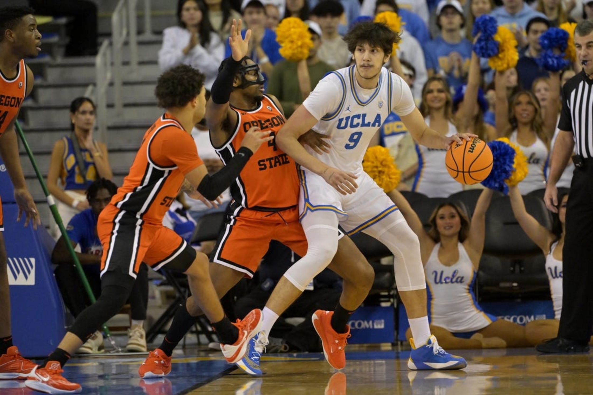 Strong Second Half Propels UCLA Past Oregon State