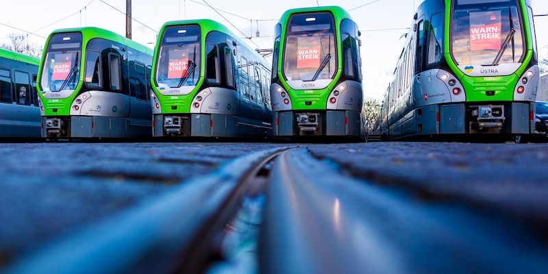 Große Übersicht - Streik Im ÖPNV Gestartet! Wo Jetzt Bus Und Bahn ...