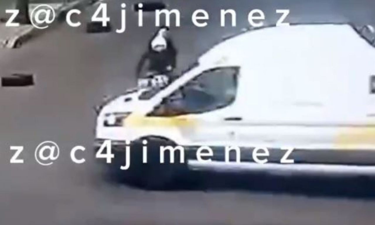 el video del momento exacto en el que chofer de coppel atropella a motociclistas y se da a la fuga