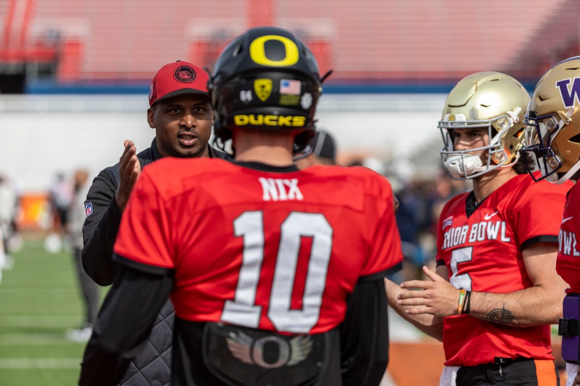 NFL Teams Have A Significant Concern With Oregon Ducks QB Bo Nix Ahead ...