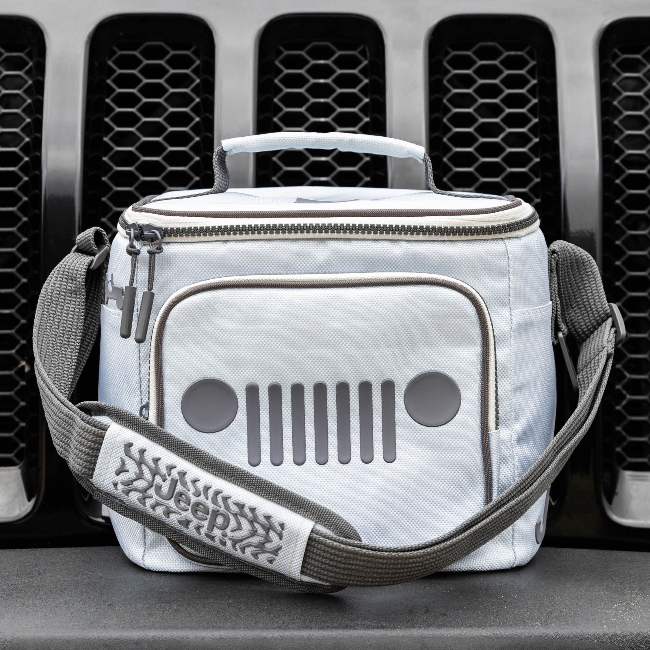 This New Jeep x Igloo Collab Has Us Dreaming of Wide-Open Spaces and ...