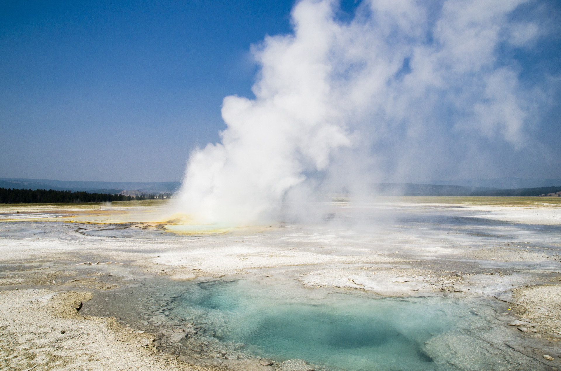 A thermal wonderland of burping mud pots, bubbling fumaroles and explosive geysers. <p>You may also like:<a href="https://www.starsinsider.com/n/262525?utm_source=msn.com&utm_medium=display&utm_campaign=referral_description&utm_content=152242en-en"> The most beautiful sunsets in the UK</a></p>