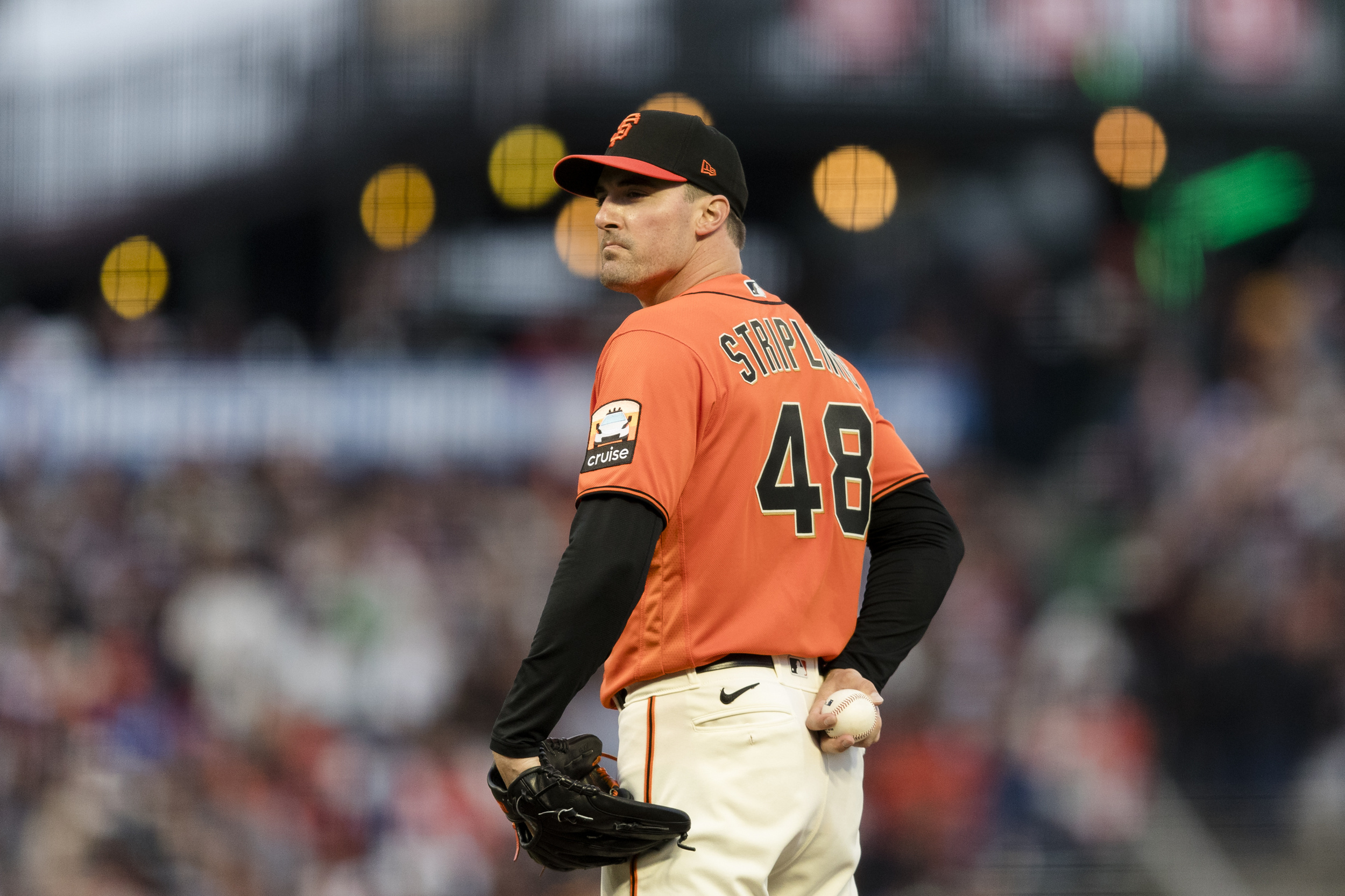 giants trade former all-star pitcher to athletics