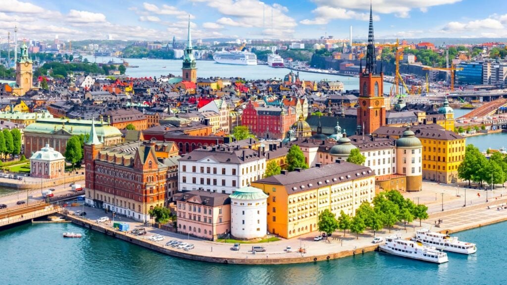 <p>Sweden has among the lowest cost of living and highest happiness ranking (6) on this list, making it an attractive country for locals to want to remain in. A little under 6.5% of Swedes choose to leave their nation.</p>