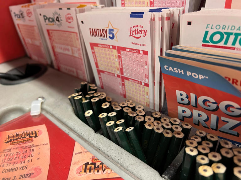 Happy Valentine's Day! Jackpot Triple Play Ticket Sold At Publix Worth 