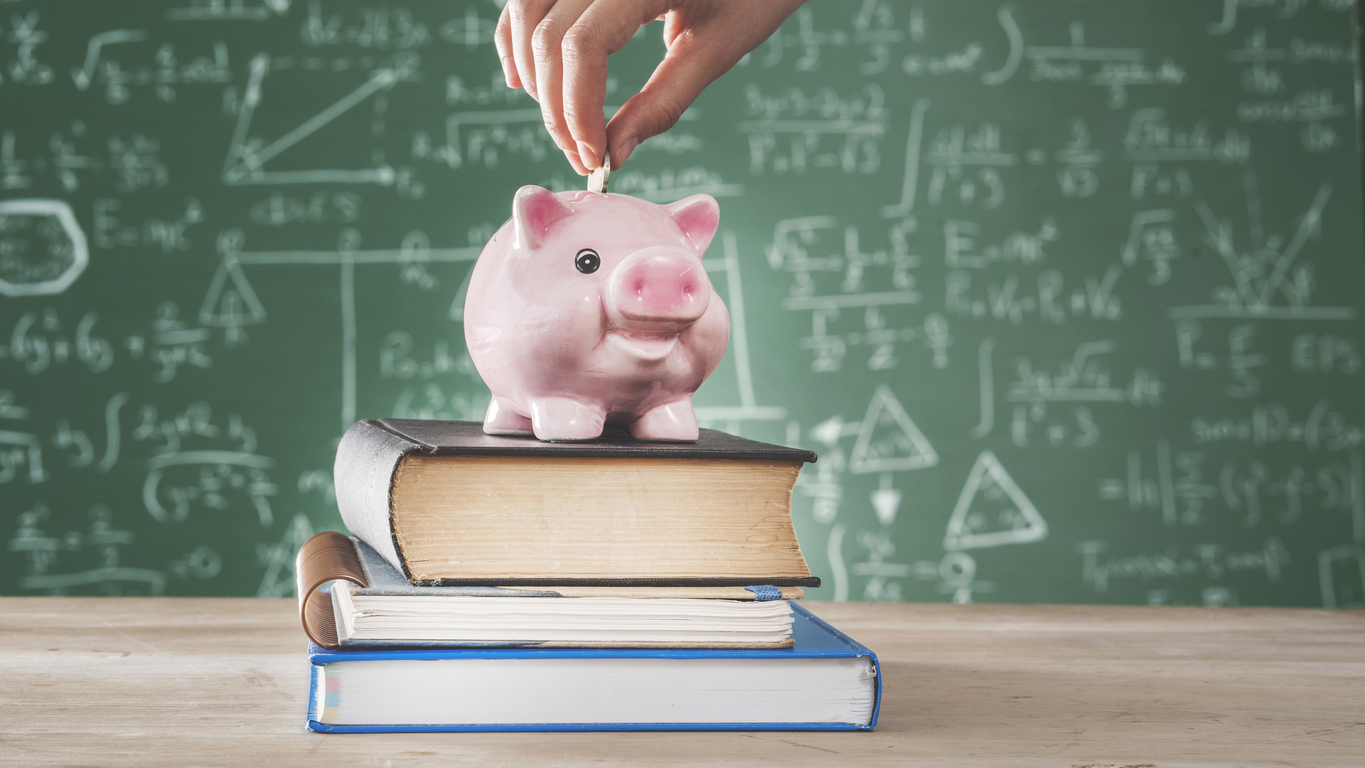 amazon, plataforma oferece cursos gratuitos de educação financeira