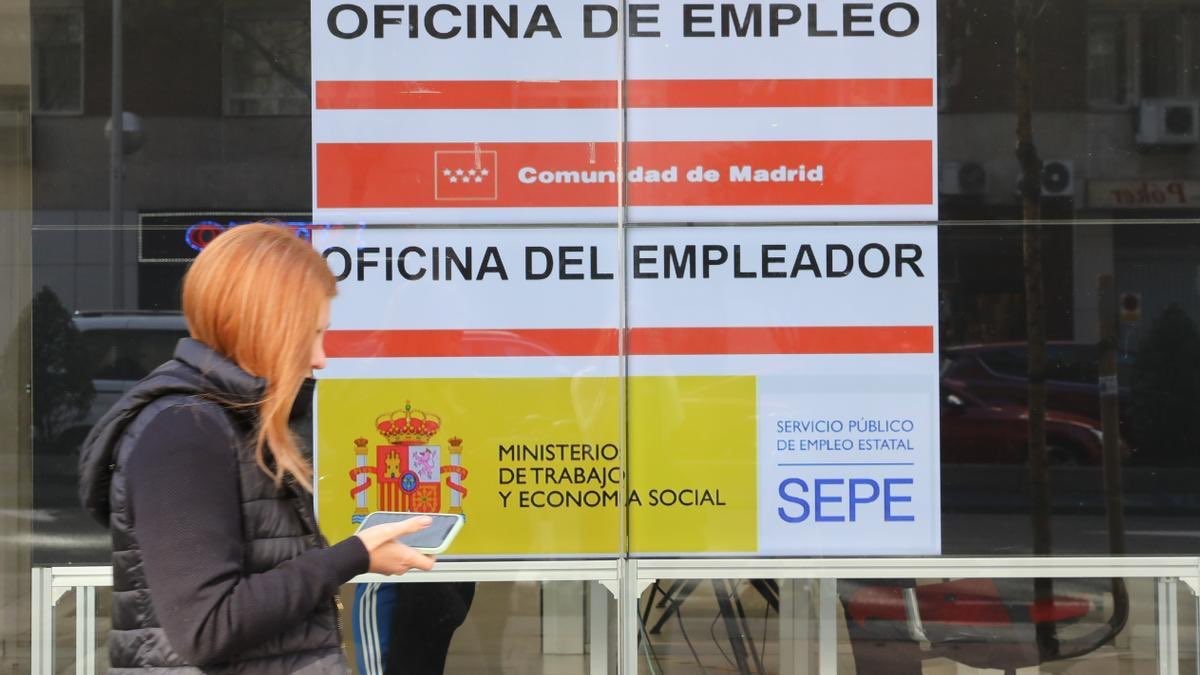 Las Ayudas De 480 Euros Del SEPE Que Puedes Pedir En 2024 Si Tienes Más ...