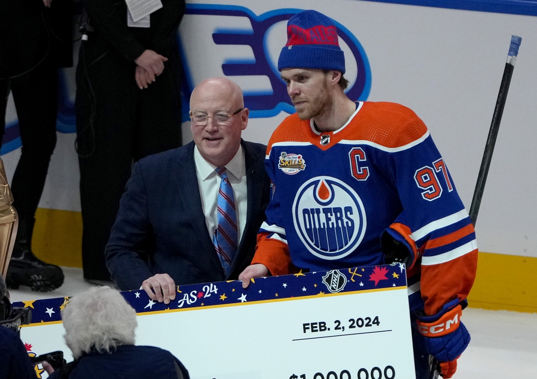 Connor McDavid Wins NHL All Star Skills Challenge 1M   BB1hIC1M.img