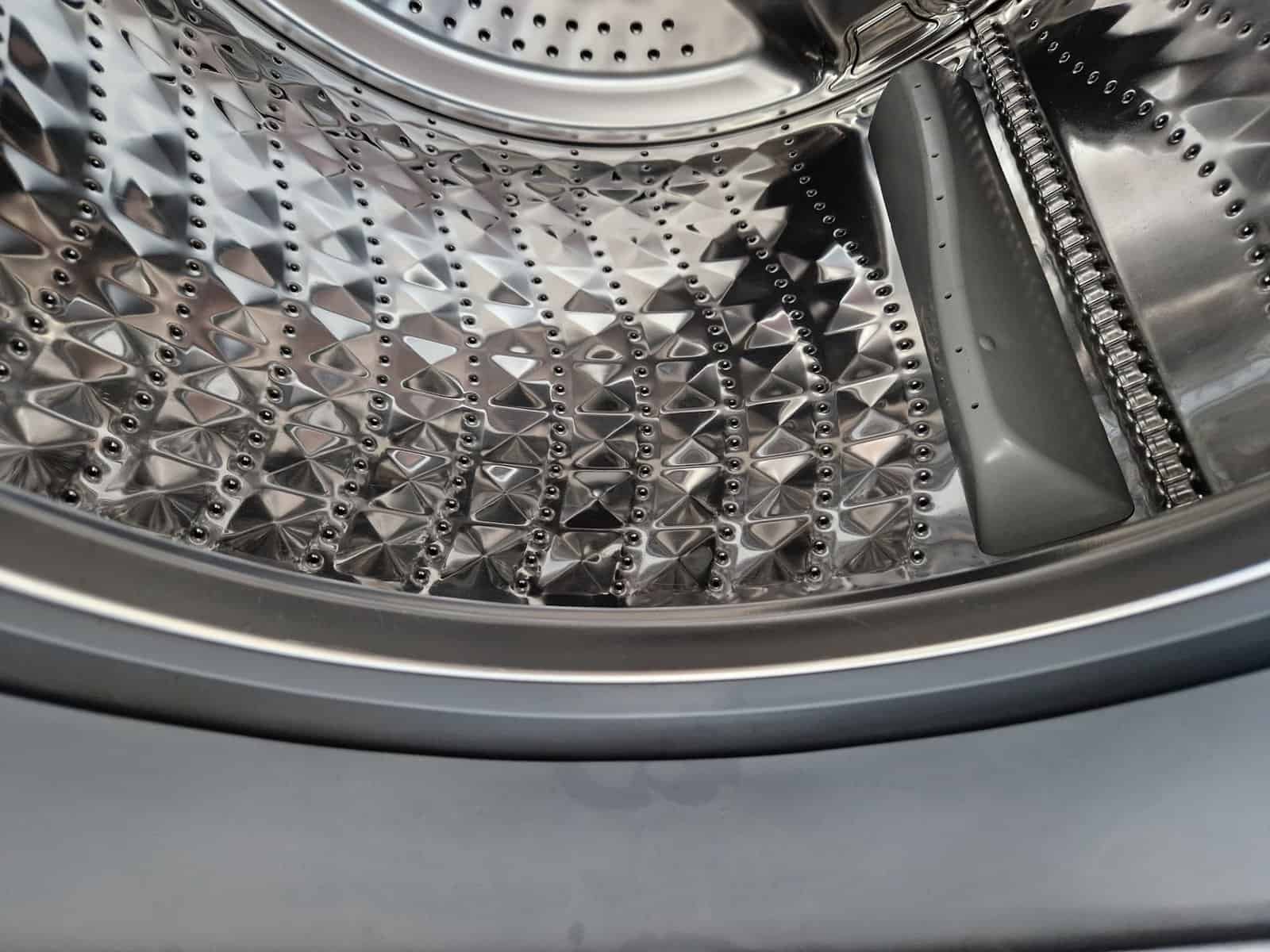 máquina de lavar: nódoas dificéis não é só com produtos caros!