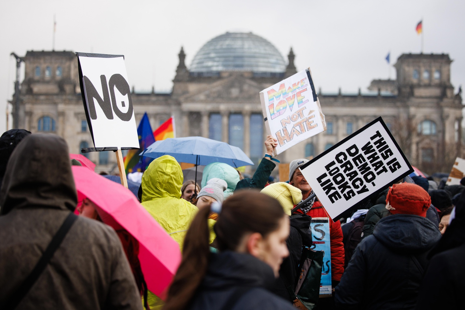 Más De 150000 Personas Se Manifiestan En Berlín Contra La Ultraderecha 7160