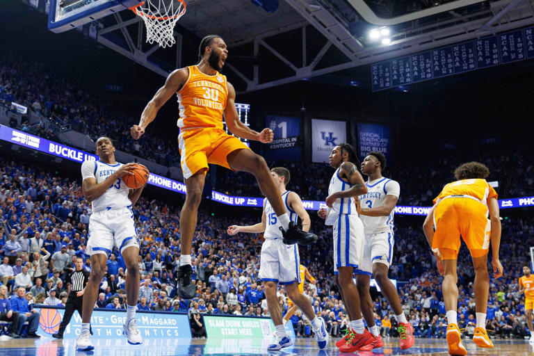 What channel is Tennessee basketball vs. Kentucky on today? Time, TV