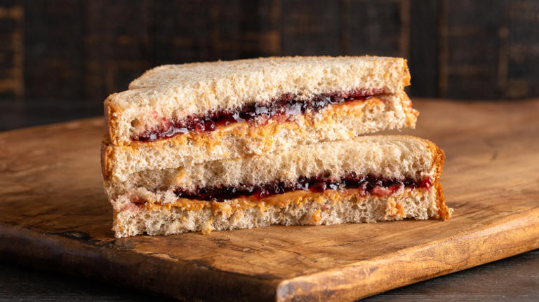 14 Ways To Take Your Pb&j To The Next Level