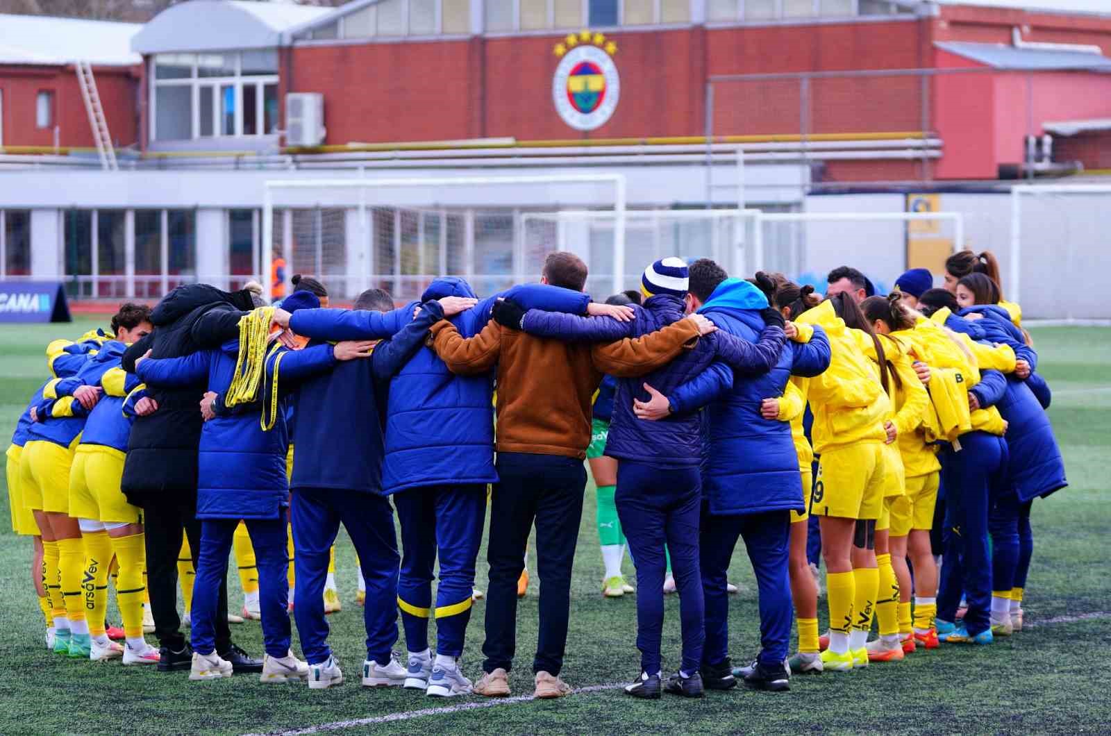 turkcell kadın futbol süper ligi: fenerbahçe: 2 - karadeniz ereğli belediye spor: 1