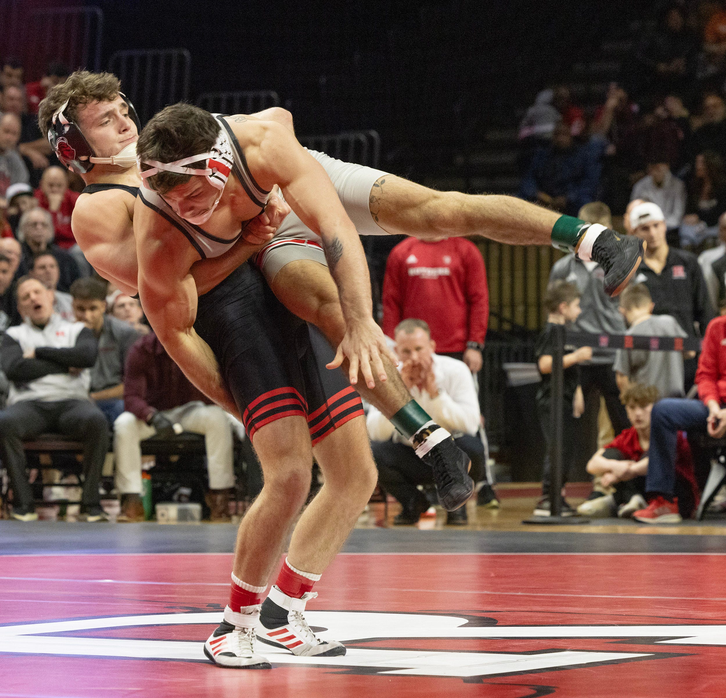 rutgers wrestling ends big ten schedule with solid win over maryland