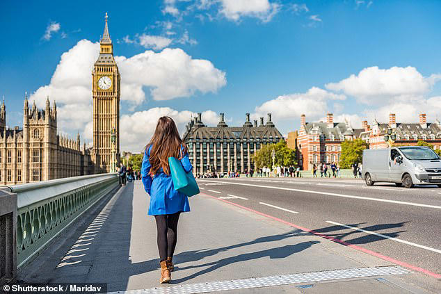 How walking to work (and back) could cut your heart attack risk