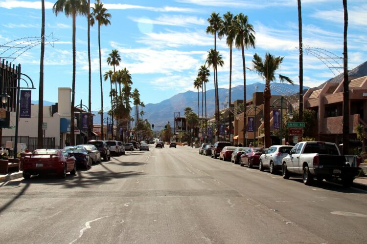 A lot of people treat this place like it’s the modern-day fountain of youth. In some ways it is since from solo travelers to families, Palm Springs is capable of offering the type of entertainment one needs and wants.