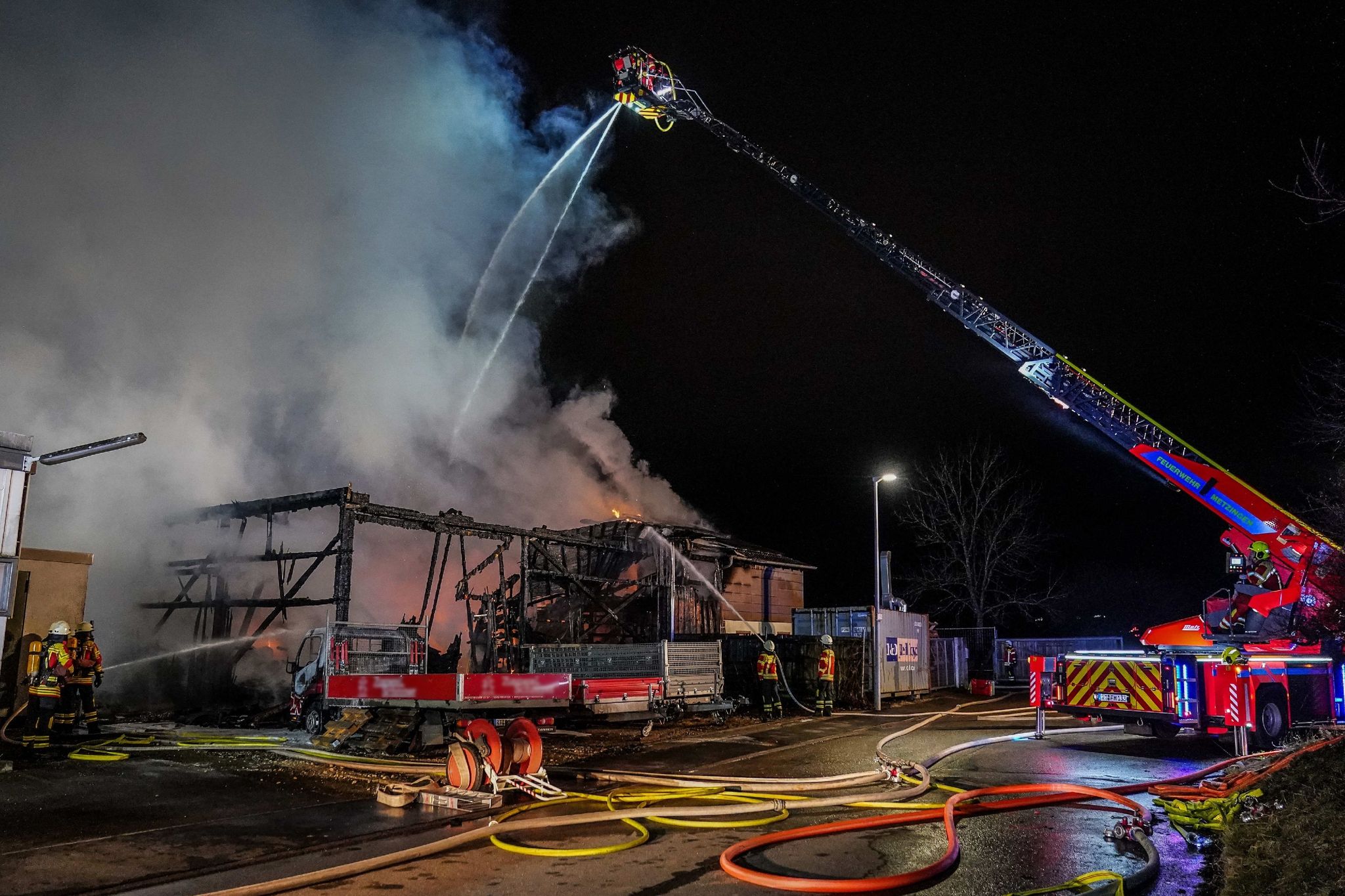 Millionenschaden Bei Brand In Zimmerei