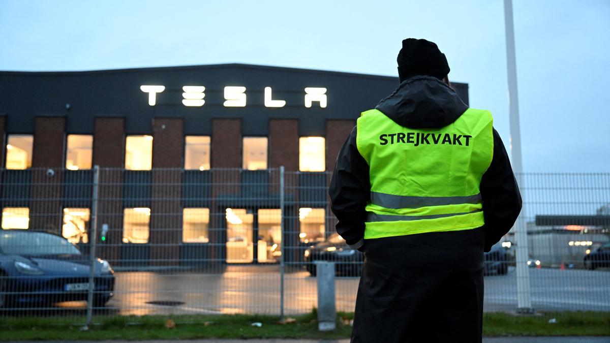 seis meses de huelga en suecia contra tesla y el modelo de antiderechos laborales de elon musk