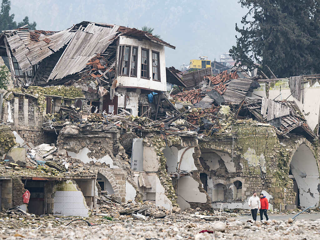 trümmer, trauer, trauma - die türkei ein jahr nach den erdbeben