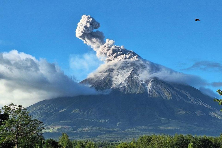 PHIVOLCS No magma rising from Mayon Volcano after phreatic eruption