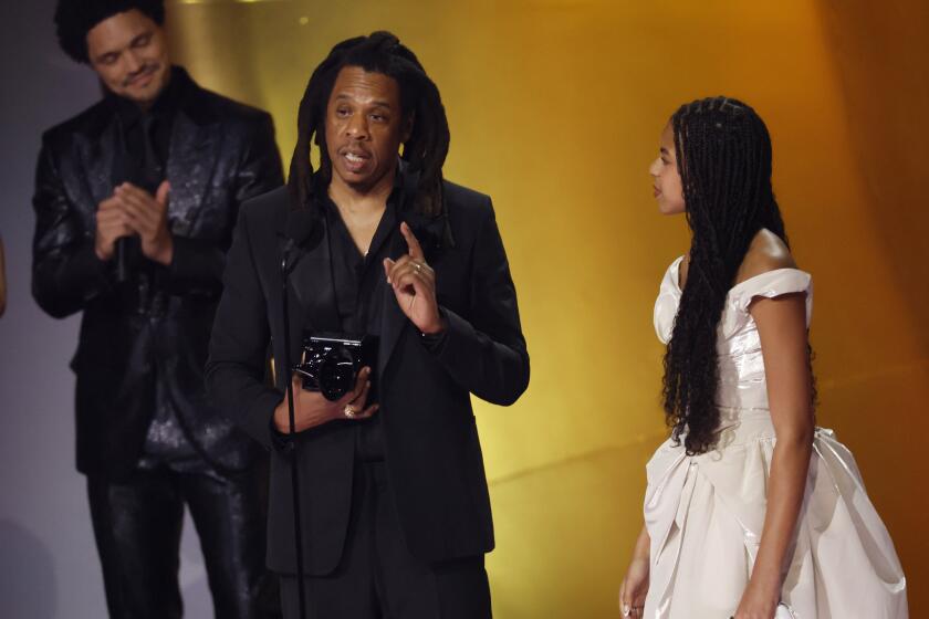 Jay Z Accepting A Grammy Shades Recording Academy For Beyonc Album   BB1hMcCd.img