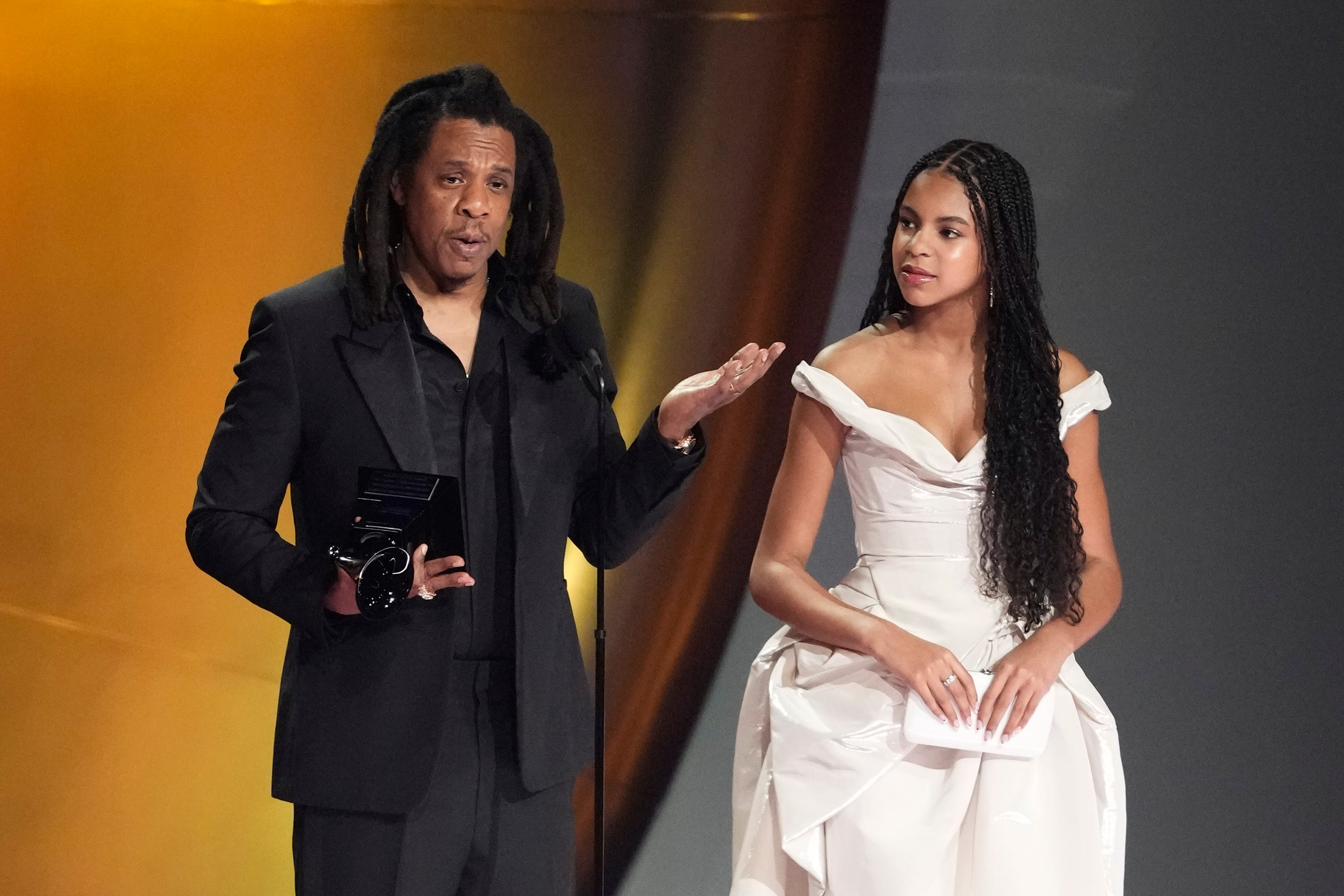 Jay-Z's Grammys Speech About Beyoncé Reiterates An Ongoing Issue With ...