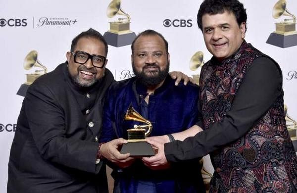 Grammy Awards 2024: Shankar Mahadevan, Zakir Hussain Win Best Global ...