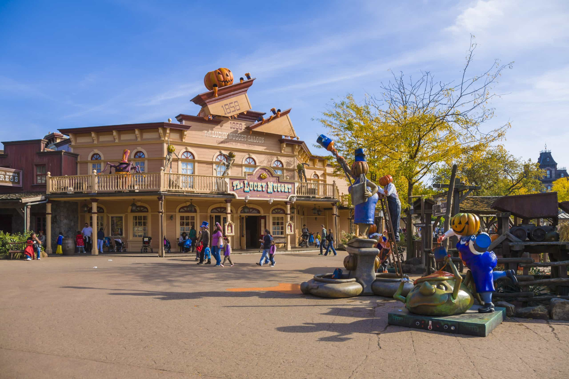 Fascinating facts you didn’t know about Disney parks