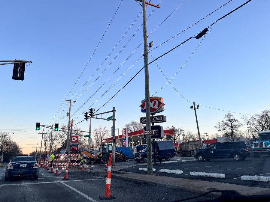 Water Main Break Closes West State At Sherman