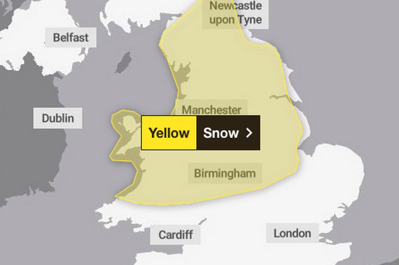 Met Office Issues 24-hour Snow Warning With 200 Mile Blanket Set To Hit UK