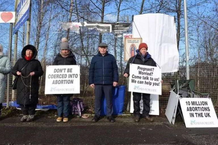 Anti-abortion activists set to target Glasgow health clinics in fresh ...