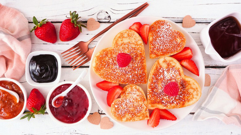 How To Make Heart-Shaped Valentine's Day Pancakes Without A Cutter