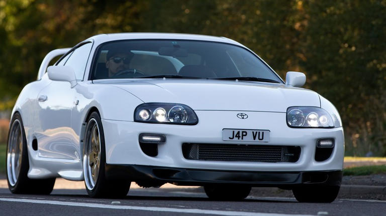 Here's What Makes The Toyota Supra Mk4 One Of The Coolest JDM Cars Ever ...