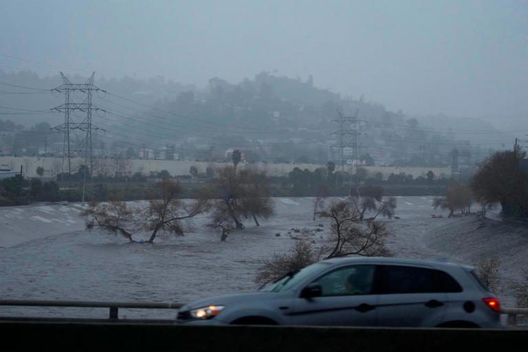 What is climate change's role in the atmospheric rivers slamming the