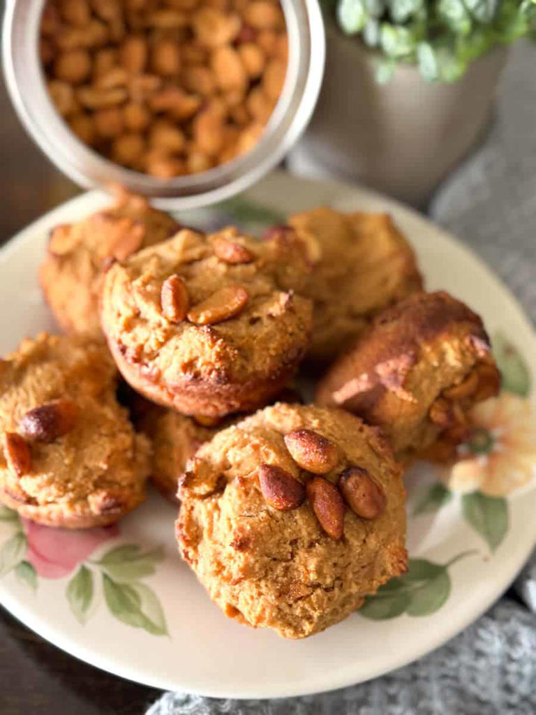 Sweet Peanut Butter Cornbread Muffins Recipe
