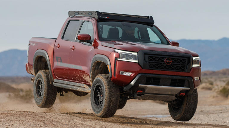 Nissan Frontier Forsberg Edition Gets Nismo Lift Kit, Off-Road Shocks