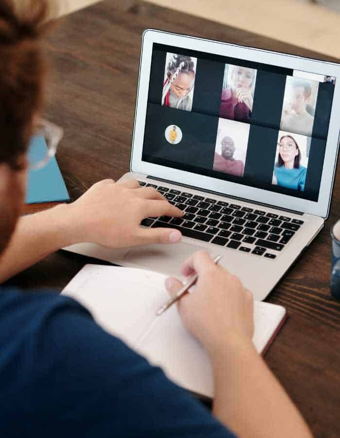 10 Best Laptops for Zoom Meetings (2024)
