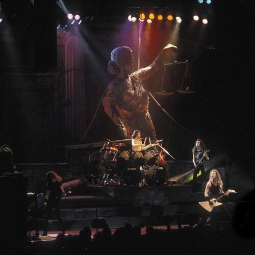 <p>Fans of Metallica know that the Damaged Justice Tour was one of the longest tours the band has ever had. And most fans would agree that the Seattle leg of this tour in 1989 is one that you can never forget. The performances were filled with energy despite the death of Cliff Burton.</p> <p>What is great about this concert is it's probably one of the earliest ones caught on film. This was the tour where the band came back bruised and broken. However, they were ready to take on the world once again after the death of Burton. Fans were nostalgic but overjoyed seeing their favourites return on stage.</p>